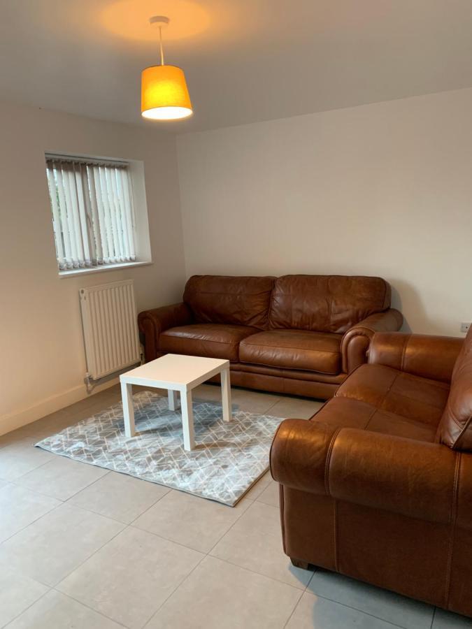 Apartment Campion Place Contractor *